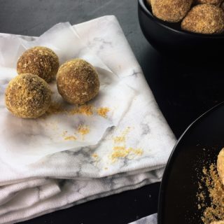 Yummy truffles balls with only 3 ingredients. Super easy to make and taste amazing!