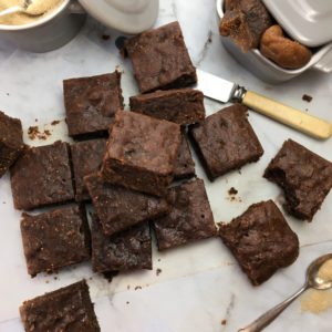 No-crust fig brownies - try my special trick for moist, no-crust brownies without the hard edges