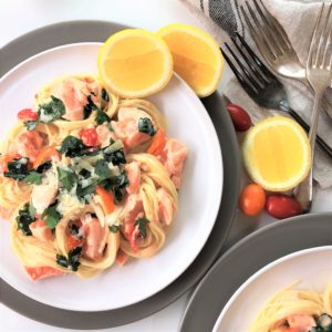 Lemon parsley salmon pasta - quick & easy weeknight creamy pasta in only 20 minutes