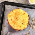 Baked Mashed Potato Cakes with Bacon #pimpyourmash